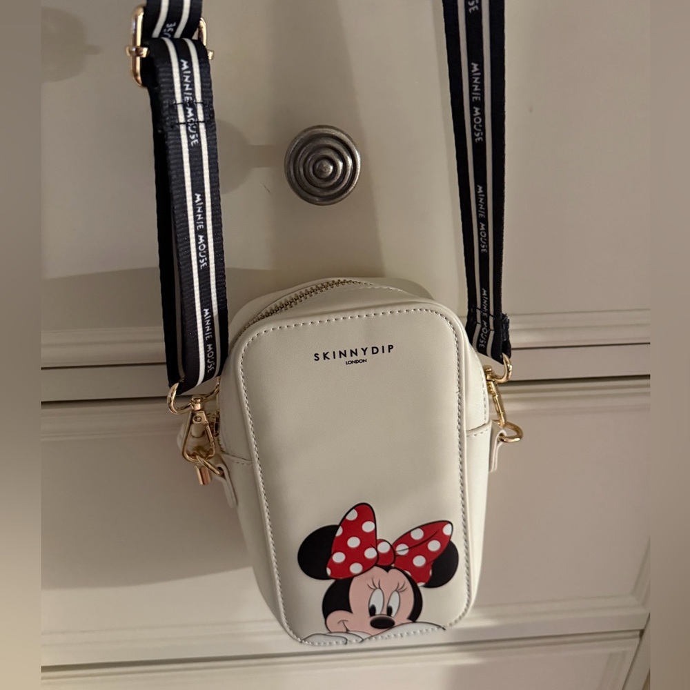 Disney Cream Crossbody Bag with Minnie Mouse - Picture 2 of 4
